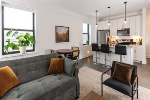 758 N Broadway, Unit SI ID1379068P in Milwaukee, WI - Building Photo