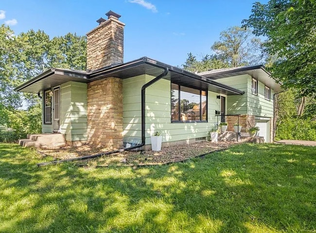 9300 Blaisdell Ave S in Minneapolis, MN - Building Photo - Building Photo