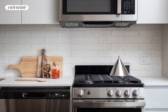 445 Grand Ave in Brooklyn, NY - Building Photo - Building Photo