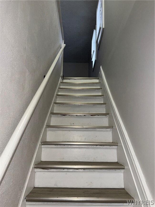 1312 Ontario Ave in Niagara Falls, NY - Building Photo - Building Photo