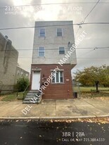 2135 N Uber St in Philadelphia, PA - Building Photo