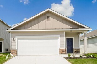 5026 Firefly Hls in Saint Hedwig, TX - Building Photo