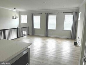 45395 Concord Wy in California, MD - Building Photo - Building Photo