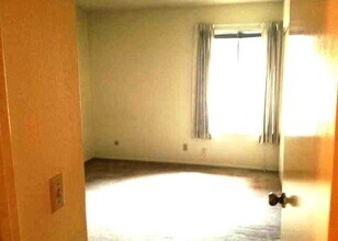 1008 Las Lomas Dr in La Habra, CA - Building Photo - Building Photo