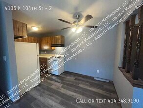 4135 N 104th St in Milwaukee, WI - Building Photo - Building Photo