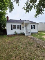 115 Slagle Ave in Petersburg, VA - Building Photo