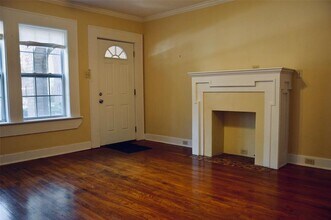 1638 Castle Ct in Houston, TX - Building Photo - Building Photo