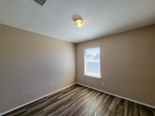 16823 Libson Falls Dr