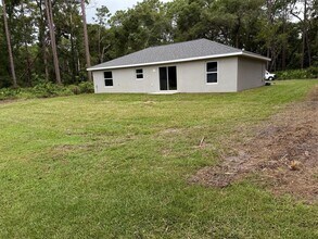 14851 SE 35th Ct in Summerfield, FL - Building Photo - Building Photo