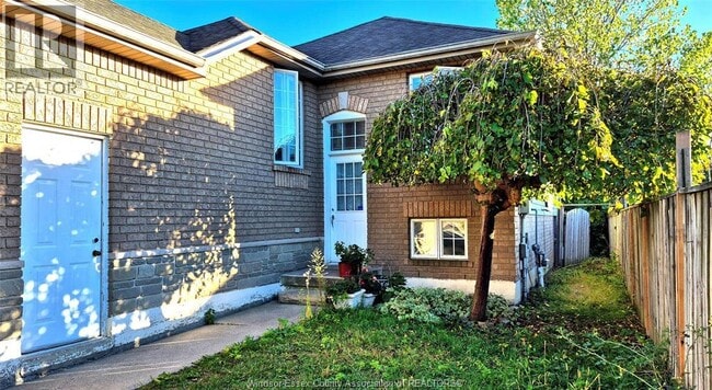 969 Lemonwood Cres in Windsor, ON - Building Photo - Building Photo