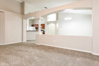 1140 Stoneham Dr in Groveland, FL - Building Photo - Building Photo