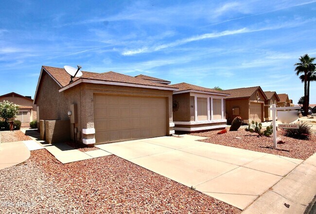 1702 E Palm Beach Dr in Chandler, AZ - Building Photo - Building Photo