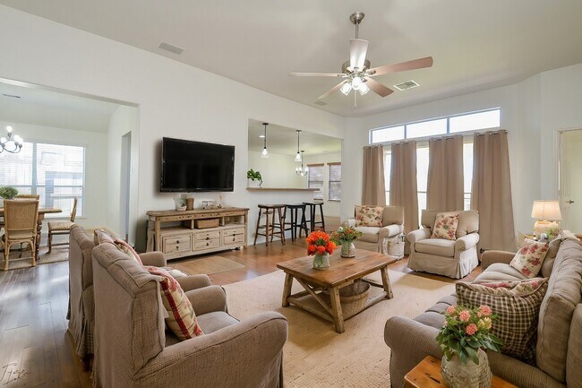 17722 Meadow Crossing Ln in Houston, TX - Building Photo - Building Photo