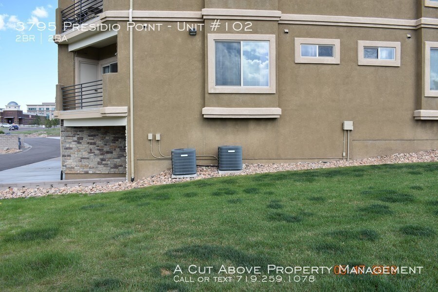 3795 Presidio Point-Unit -Unit #102 in Colorado Springs, CO - Foto de edificio