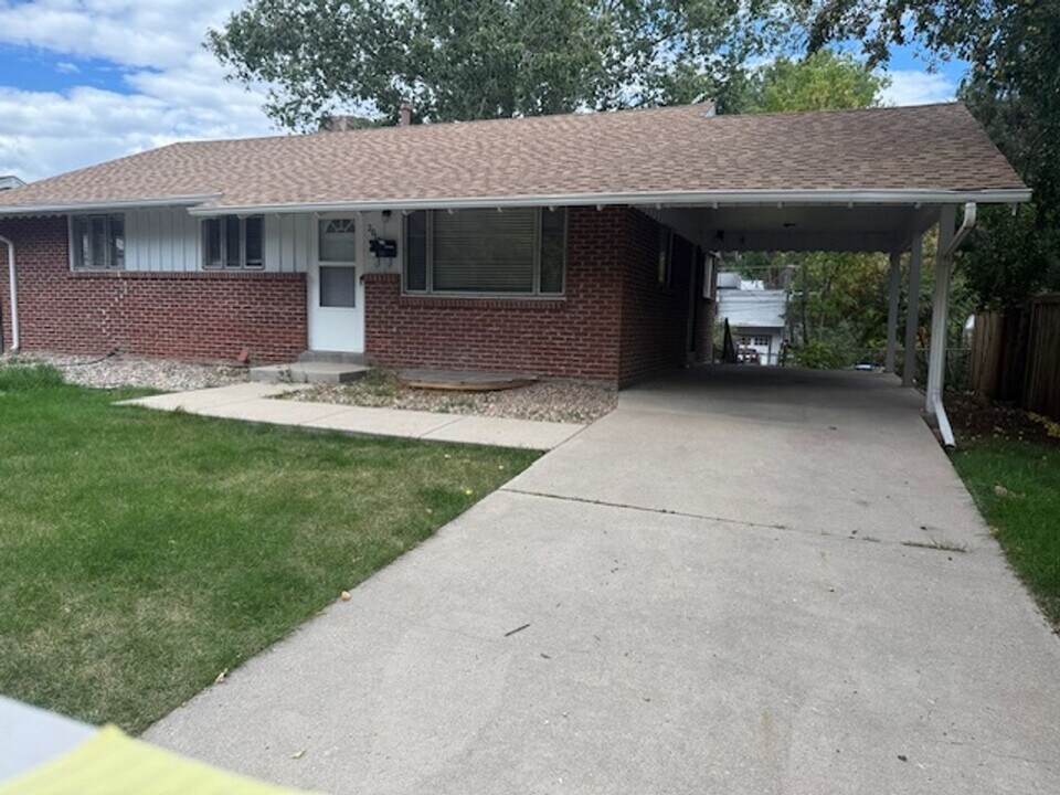 2017 Jackson St in Golden, CO - Building Photo