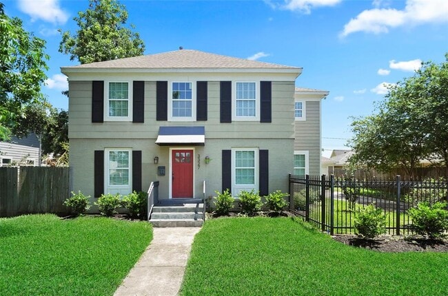 property at 3327 Arbor St