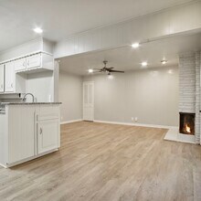 4439 Altamesa Blvd in Fort Worth, TX - Building Photo - Building Photo