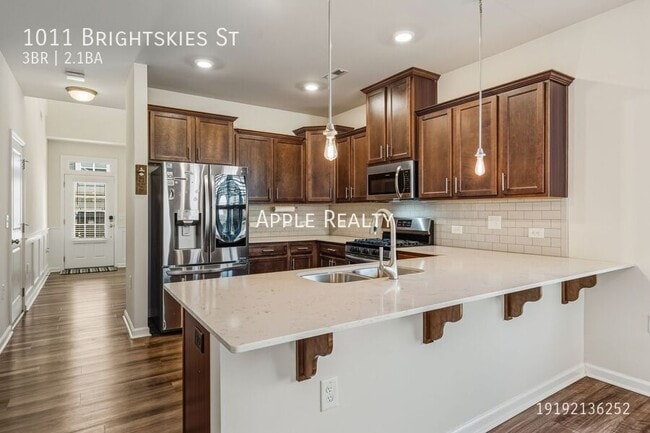 1011 Brightskies St in Morrisville, NC - Building Photo - Building Photo