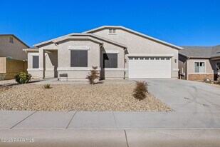 6548 E Bay Point Way in Prescott Valley, AZ - Building Photo