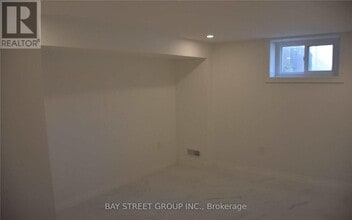 185 Taylor Mills Dr N in Richmond Hill, ON - Building Photo - Building Photo