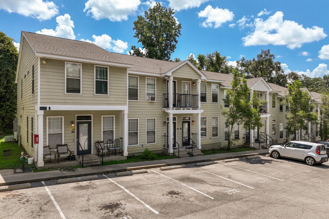 Timber Ridge in Tallahassee, FL - Building Photo
