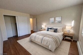 680 NJ-15 in Jefferson, NJ - Building Photo - Building Photo