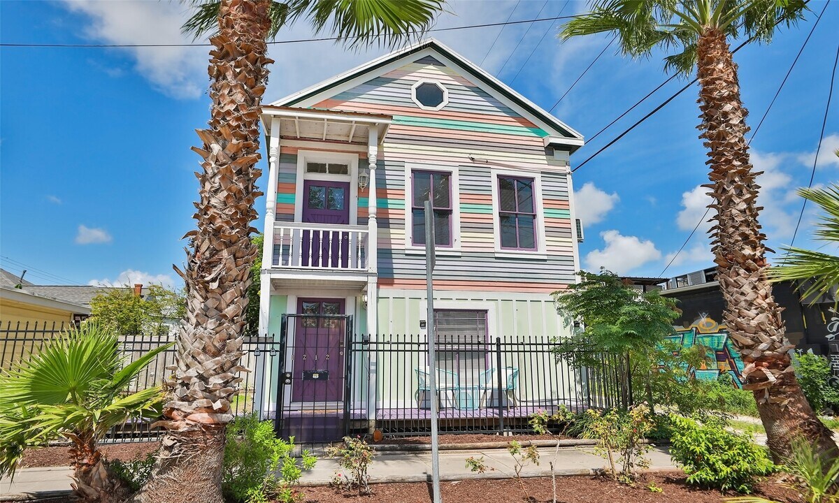 1212 39th St in Galveston, TX - Building Photo