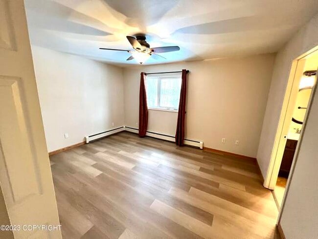 7710 Evander Dr in Anchorage, AK - Building Photo - Building Photo