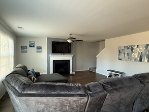 255 Windfall Rd in Blythewood, SC - Foto de edificio - Building Photo