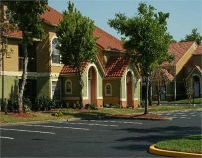 property at 413 Fountainhead Cir
