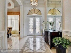 16853 Crown Bridge Dr in Delray Beach, FL - Foto de edificio - Building Photo