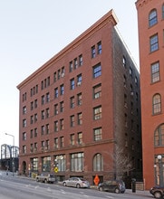 Artspace Northern Warehouse in St. Paul, MN - Foto de edificio - Building Photo