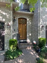 1231 Caroline Ct in Vernon Hills, IL - Building Photo