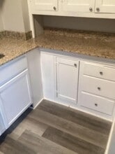 703 W Hanssler Pl in Peoria, IL - Foto de edificio - Building Photo