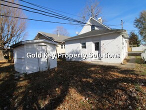 2633 Main St in Anderson, IN - Building Photo - Building Photo