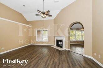 844 Tropicana Dr E in Memphis, TN - Building Photo - Building Photo