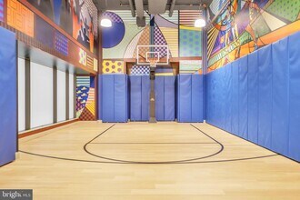 1801 Market St in Philadelphia, PA - Building Photo - Building Photo