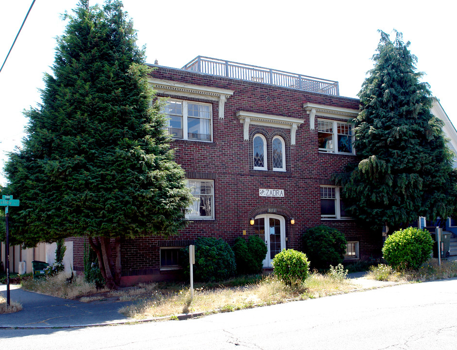 Parker Place Apartments in Seattle, WA - Building Photo