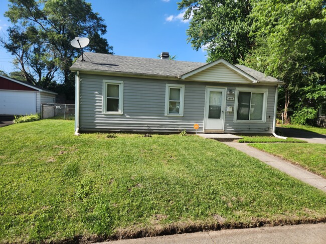 property at 1609 177th Pl