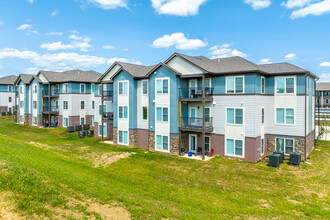 Union at Wiley in Cedar Rapids, IA - Foto de edificio - Building Photo