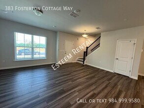 383 Fosterton Cottage Wy in Raleigh, NC - Building Photo - Building Photo