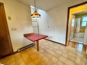 35 Flett Rd in Belmont, MA - Building Photo - Building Photo