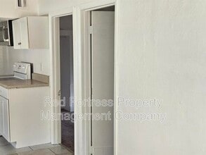 255 Hubbard Ave in North Fort Myers, FL - Building Photo - Building Photo