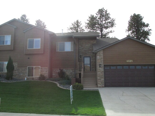 property at 6529 Muirfield Dr