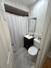 7324 Milton Ave in Whittier, CA - Foto de edificio - Building Photo