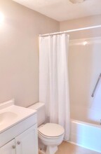 2421 Camellia Dr in Durham, NC - Building Photo - Building Photo