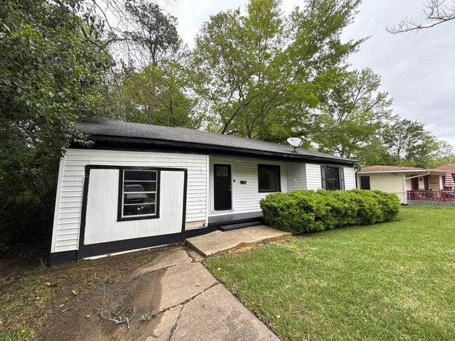 property at 734 Lindsey Dr