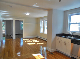 26 Sydney St in Somerville, MA - Foto de edificio - Floor Plan