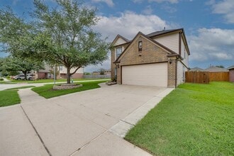 1122 Reedpoint Dr in Houston, TX - Building Photo - Building Photo