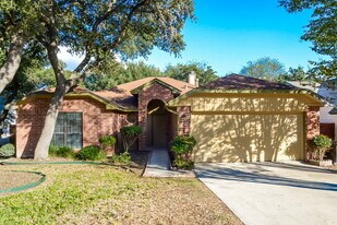 7422 Silent Hills in San Antonio, TX - Building Photo